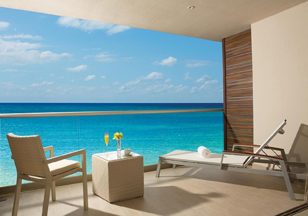 Xhale Club Junior Suite mit direktem Poolzugang (2 Personen) - Meerseite